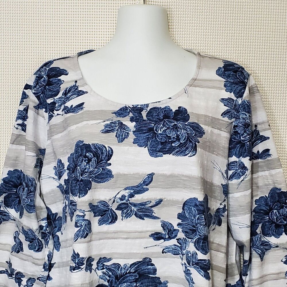 Chicos Top Womens 3  Extra Large White Knit Striped Floral Pullover 3/4 Sleeve - Picture 2 of 9